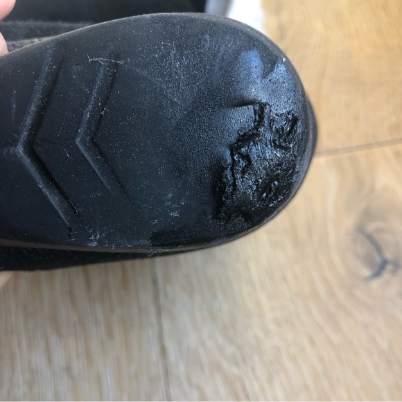 Aquatilia black suede shearling real fur lining boots size 7.5 - Picture 11 of 11